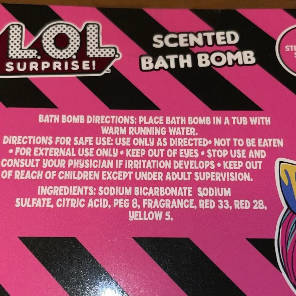 LOL Surprise! Strawberry Scented Bath Bomb Pink Star Design Ages 3+